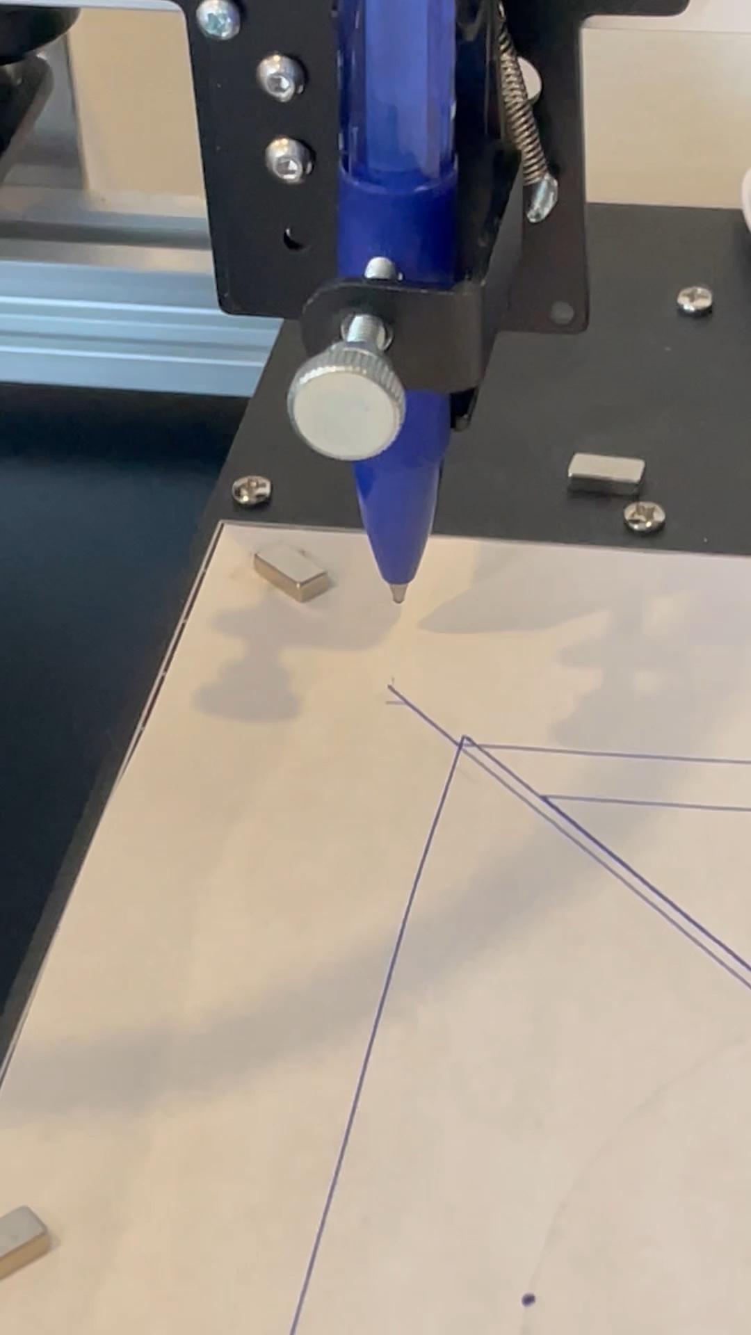 Concord 2D plotter — close-up of the pen drawing on paper